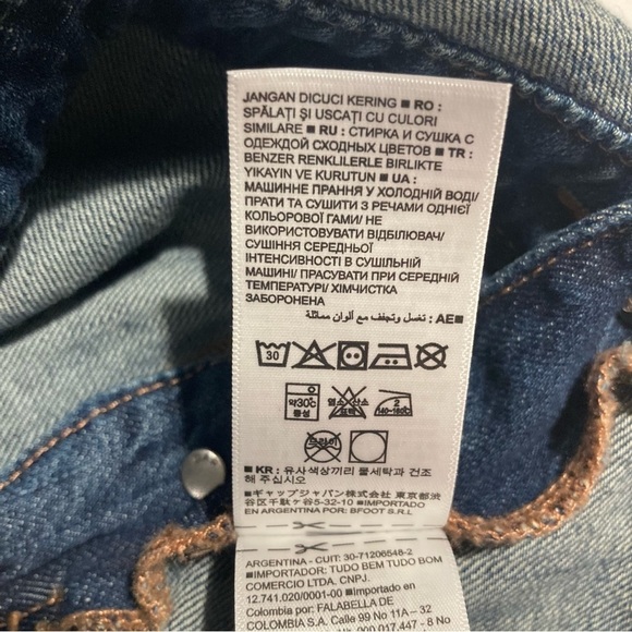 GAP Sz S Patch Pockets Mid Wash Adjustable Straps Overalls - Picture 11 of 13